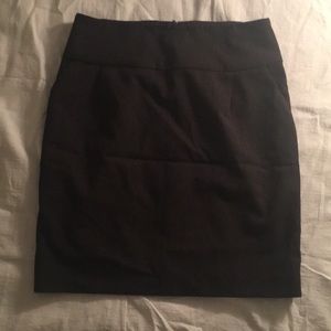 📍Used. Twentyone pencil skirt